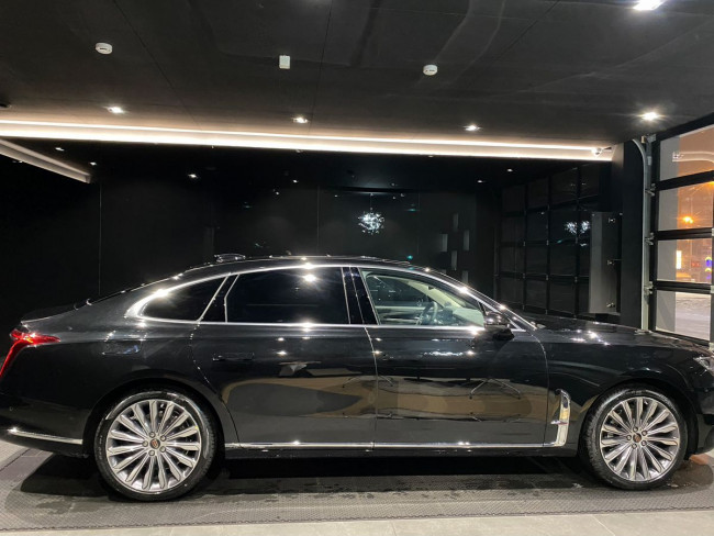 Hongqi H9 Делюкс (Deluxe)