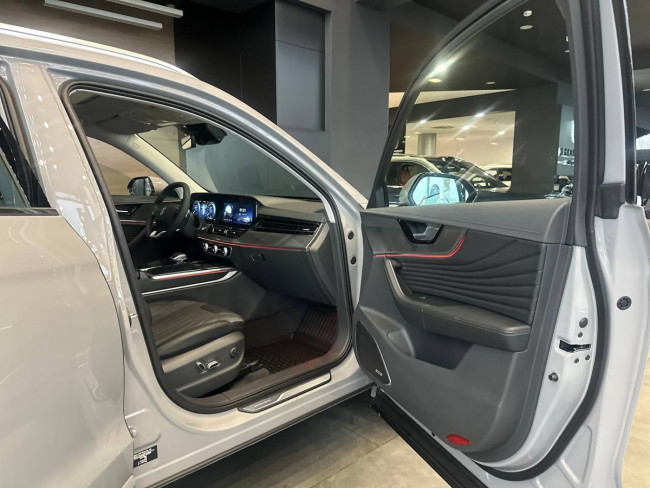 Hongqi HS5 Комфорт (Comfort)